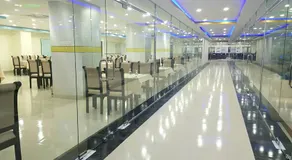 Grand Surma Hotel - Image 4