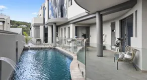 Riptides Booker Bay -Waterfront apartment, walk to shops & cafes - Image 3