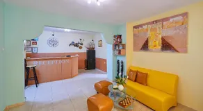 Peneka Hotel - Image 5