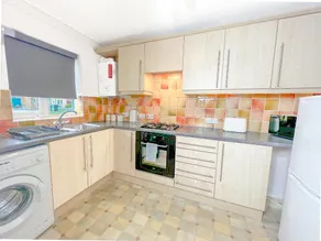 Rider Gardens House - Image 3