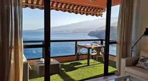 Magnific flat with panoramic sea views - Image 2