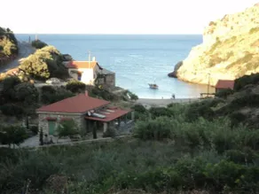 Emma's HOUSE near beach - Image 3
