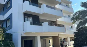 Two Bedrooms Apartment with Private Balcony - Image 2
