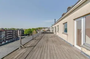 TOMORROWLAND - SPACIOUS ANTWERP ROOFTOP APARTMENT - Image 1