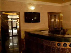 HI POINT HOTEL AND SUITES - Image 5