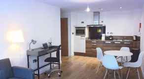 Homely Serviced Apartments - Blonk St - Image 3