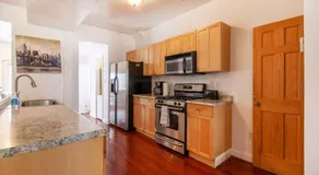 Relaxing, Spacious, Private, Walkable in Petworth! - Image 4