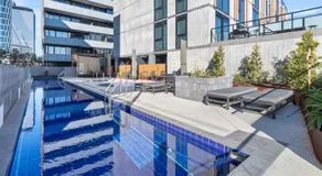 Melbourne City Apartment Hotel - Image 4