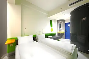 TreePark Hotel BSD City - Image 2