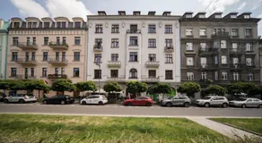 Roller Aparthotel - Image 4