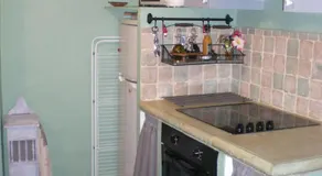 The Nut House - Image 4