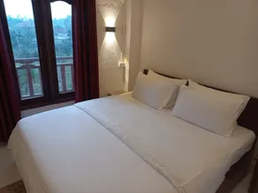 Sipanya Guesthouse - Image 2