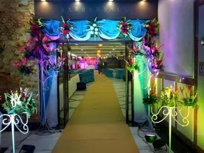 Maharaja Hotel - Image 4