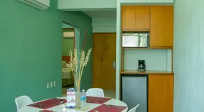 Relax Inn Suites - Image 5