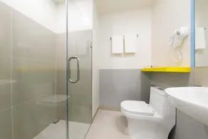 Hop Inn Hotel North EDSA Quezon City - Image 2
