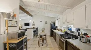 Bruno's Landing - Image 5