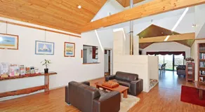 Sensational Heights Bed & Breakfast - Image 4