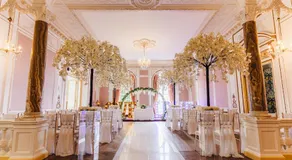 Court Colman Manor - Image 2
