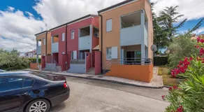 Apartamento vacacional con terraza y barbacoa - Image 5