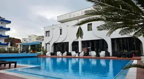 SunBorn Hotel - Image 2