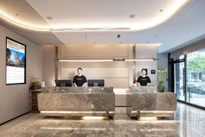 Atour Hotel Dalian Donggang Business District Harbor Plaza - Image 4