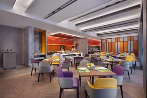 Hilton Happy Friends Hotel xingtai Xingzhou Avenue - Image 2