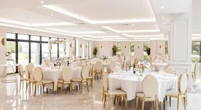 Walton View Hotel - Image 2