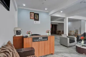 Collection O Samira Residency Near Botanic Garden Of Indian Republic - Image 3