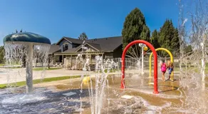 2-Story Home withPatio Gas Grill Gas Fireplace Free WiFi Shared Pools Hot Tub - Image 5
