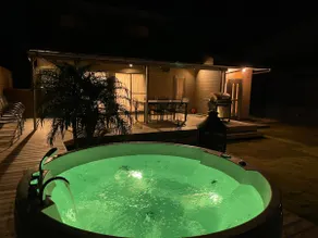 Sea Front Villa - Image 5