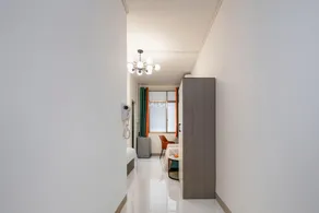 Furongxuan Giant Screen Audio-Visual Luxury Homestay (Nanning Damaoshan Cultural Square Branch) - Image 3