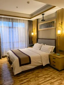 Xinyu Club - Image 2