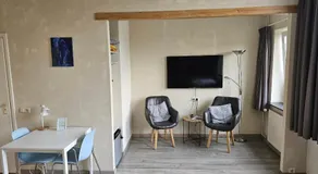 hotel le bonheur - Image 3