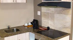 103onWallace Self Catering Guest House - Image 3