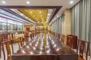 DI KAI INTERNATIONAL HOTEL - Image 3