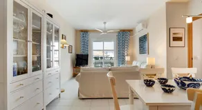 Apartment 'Vistas a la Fontanilla Solo Familia' mit privater Terrasse, WLAN und Klimaanlage - Image 2
