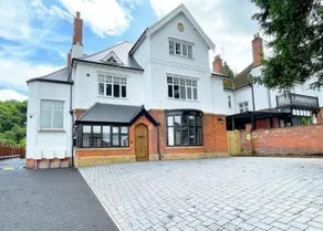 Selworthy - Luxury 3 Bedroom Apartment - Image 4