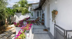 Garden House - Image 4