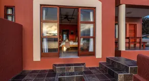 Island Cottage Guesthouse - Image 3