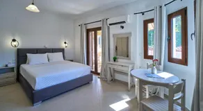 Sifakis House - Image 2