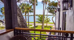 Black Dolphin Inn - Image 4
