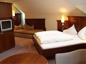 Hotel Garni Caroline - Image 3