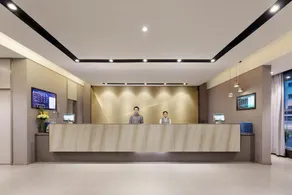 Home Inn Chengdu Chunxi Road Hongxingqiao Metro Station - Image 3