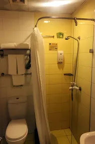 Home Inn Beijing Guang'anmen Inner Metro Station - Image 2