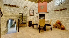 Bodega La Tomata - Image 5