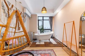 Wuxi Cinema Apartment (Wanhua Metro Station Branch) - Image 4