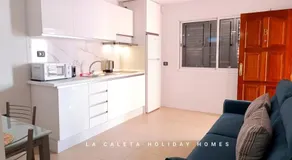 La Caleta Holiday Homes - Image 5