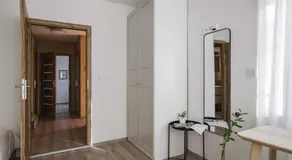 Spacious 4-Story Home with Sauna & Garden - Image 3