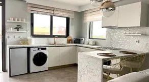 Vixen Apartment - Image 3