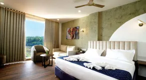 River Bay Athirappilly - Image 2